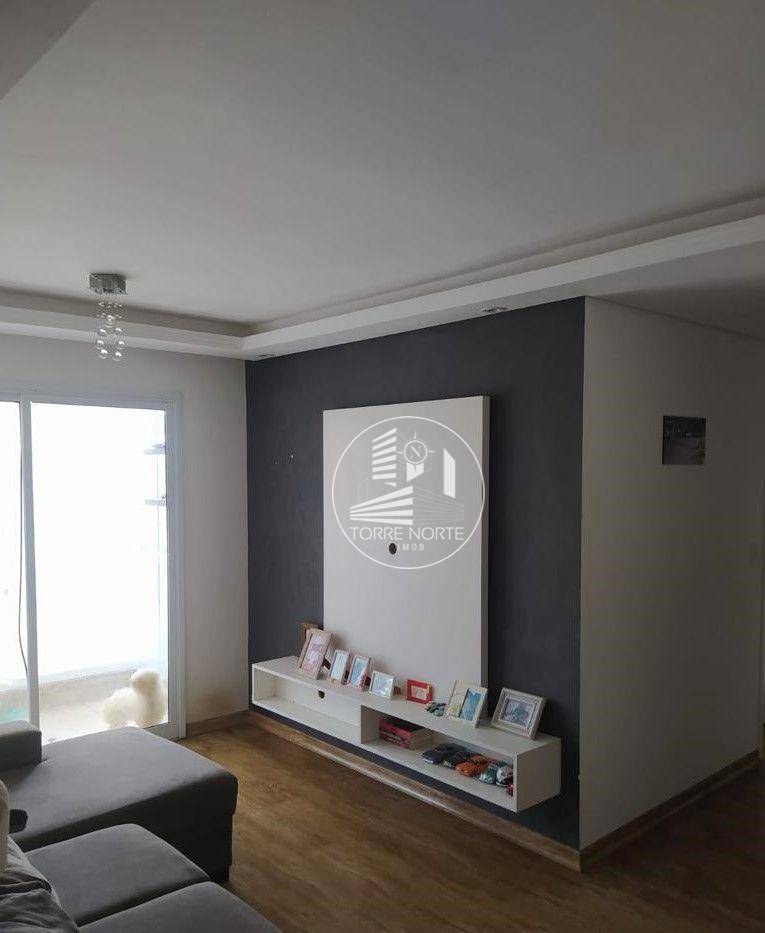 Apartamento à venda com 2 quartos, 62m² - Foto 3