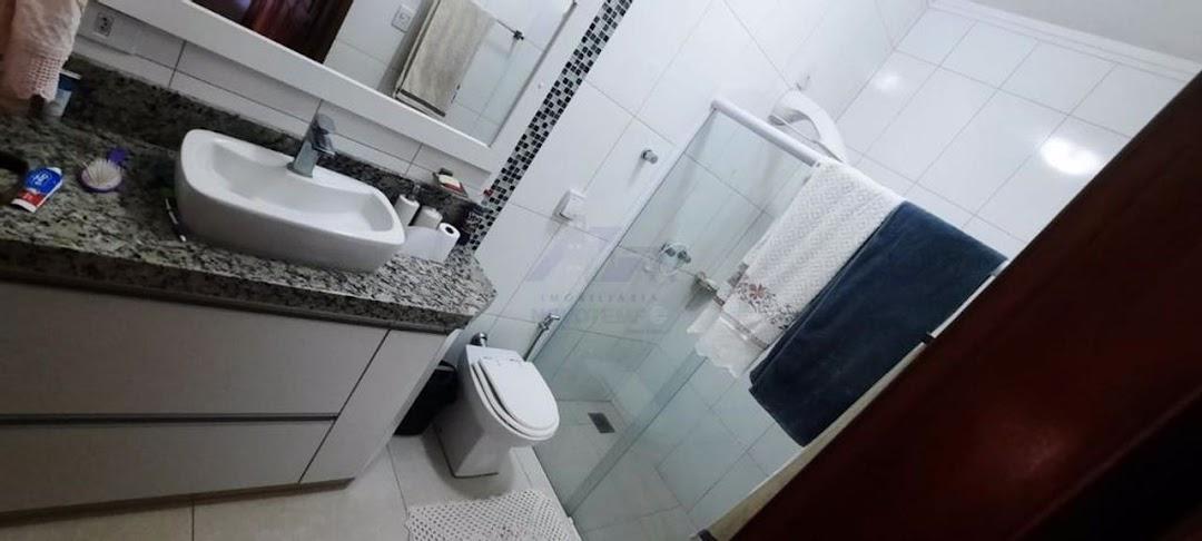 Casa à venda com 3 quartos, 200m² - Foto 30