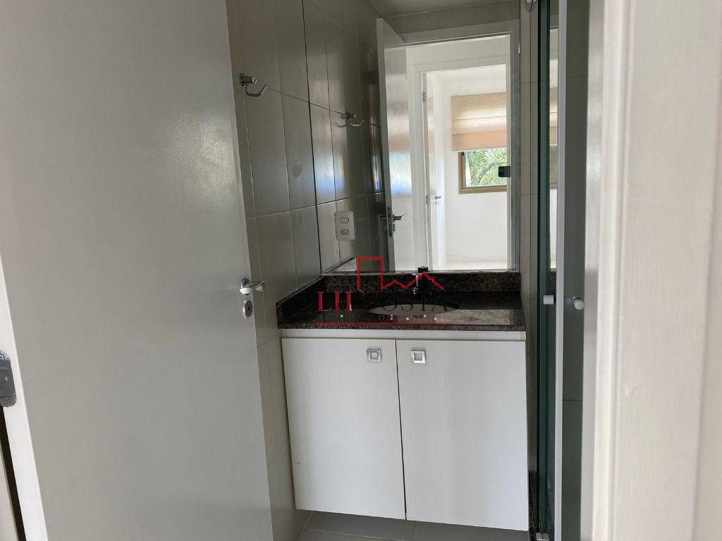 Apartamento à venda com 2 quartos, 69m² - Foto 16