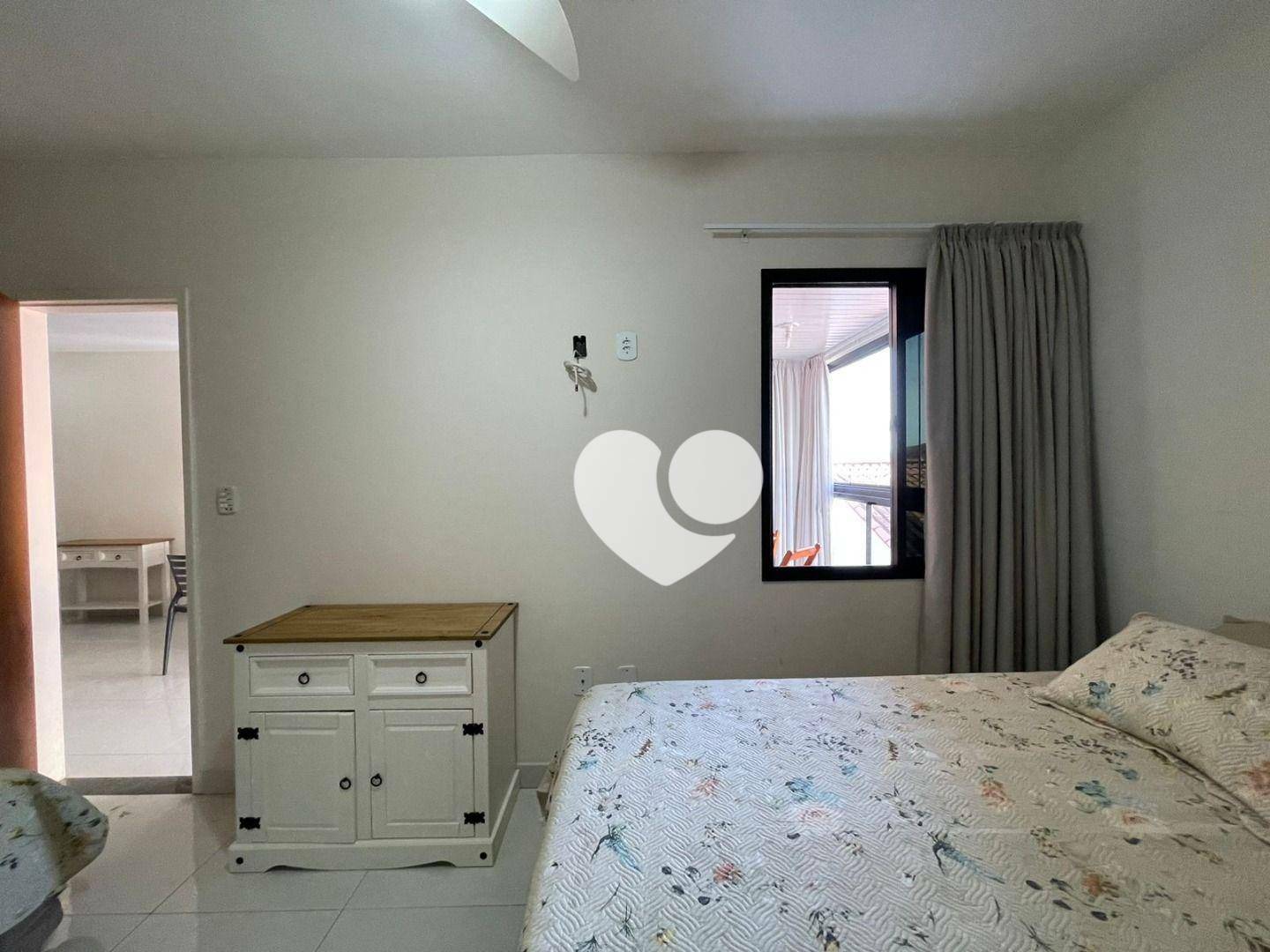 Apartamento à venda com 1 quarto, 55m² - Foto 9