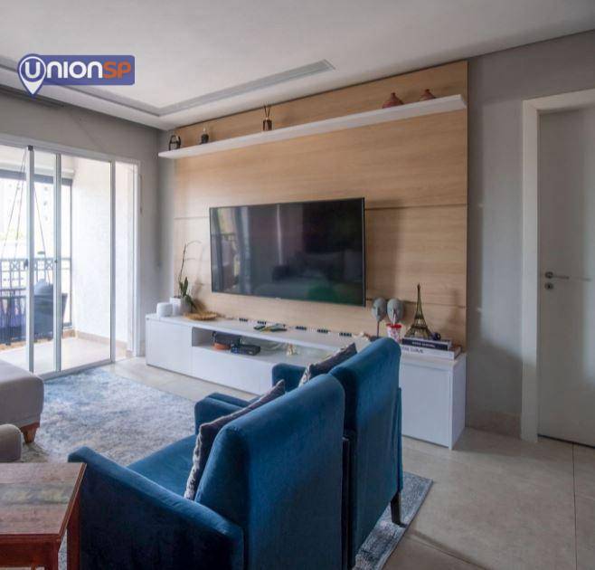 Apartamento à venda com 3 quartos, 140m² - Foto 2