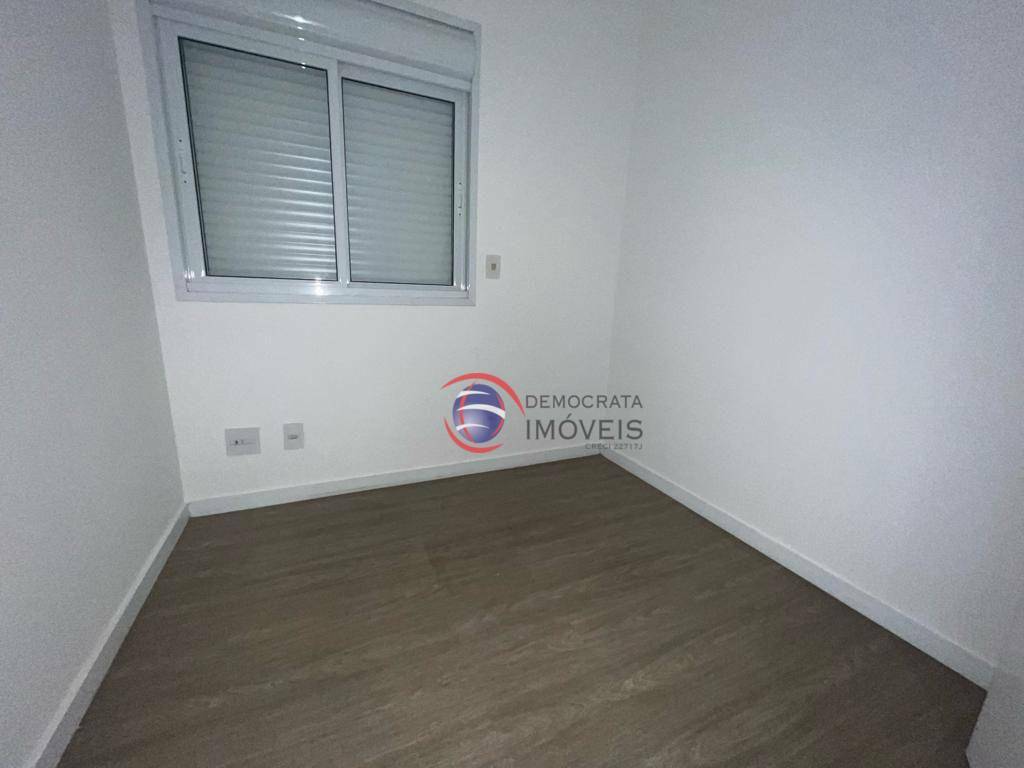 Apartamento à venda com 2 quartos, 47m² - Foto 3