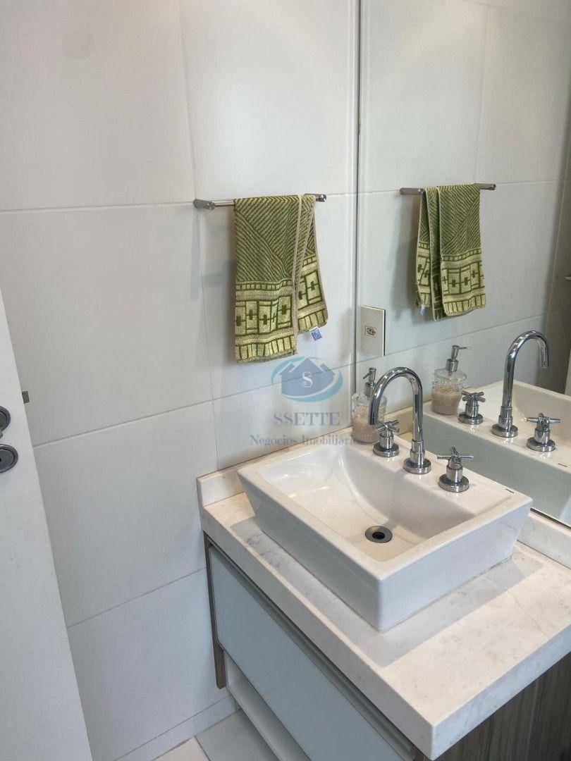 Apartamento à venda com 3 quartos, 265m² - Foto 4