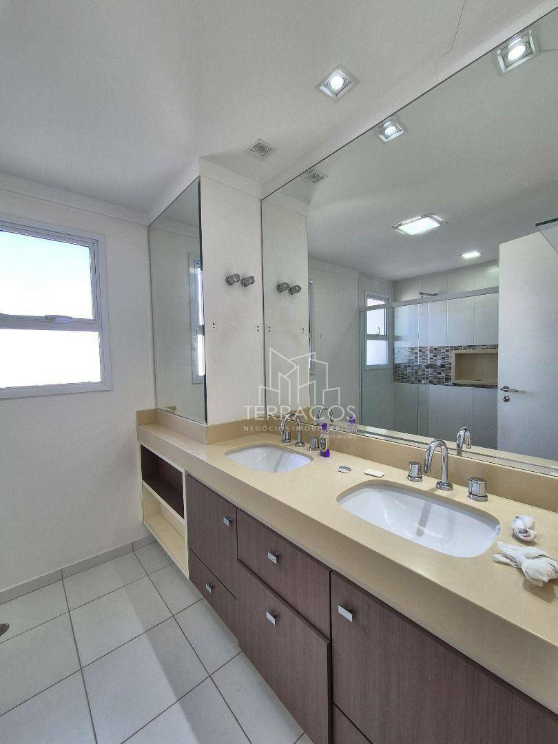 Apartamento à venda com 3 quartos, 166m² - Foto 27