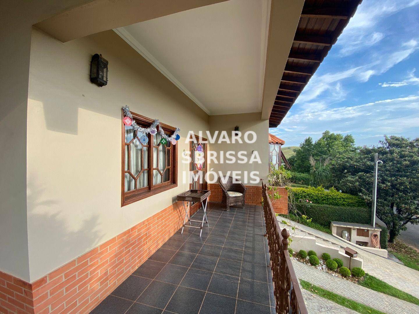 Casa de Condomínio à venda com 3 quartos, 352m² - Foto 18