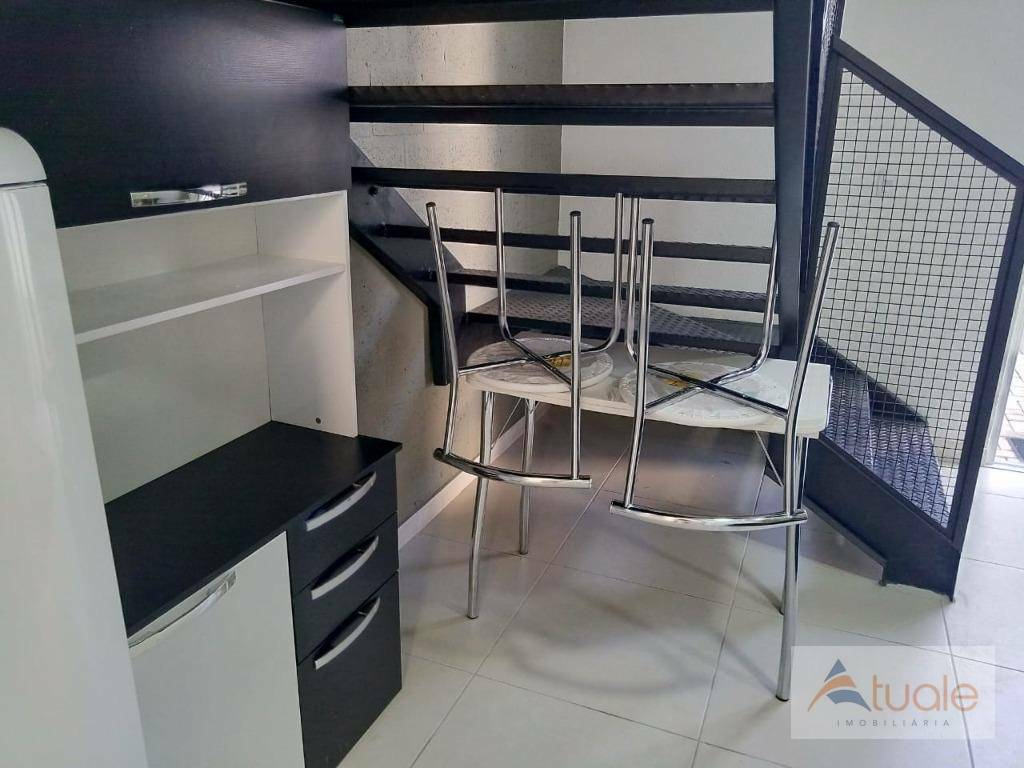 Apartamento para alugar com 1 quarto, 40m² - Foto 12