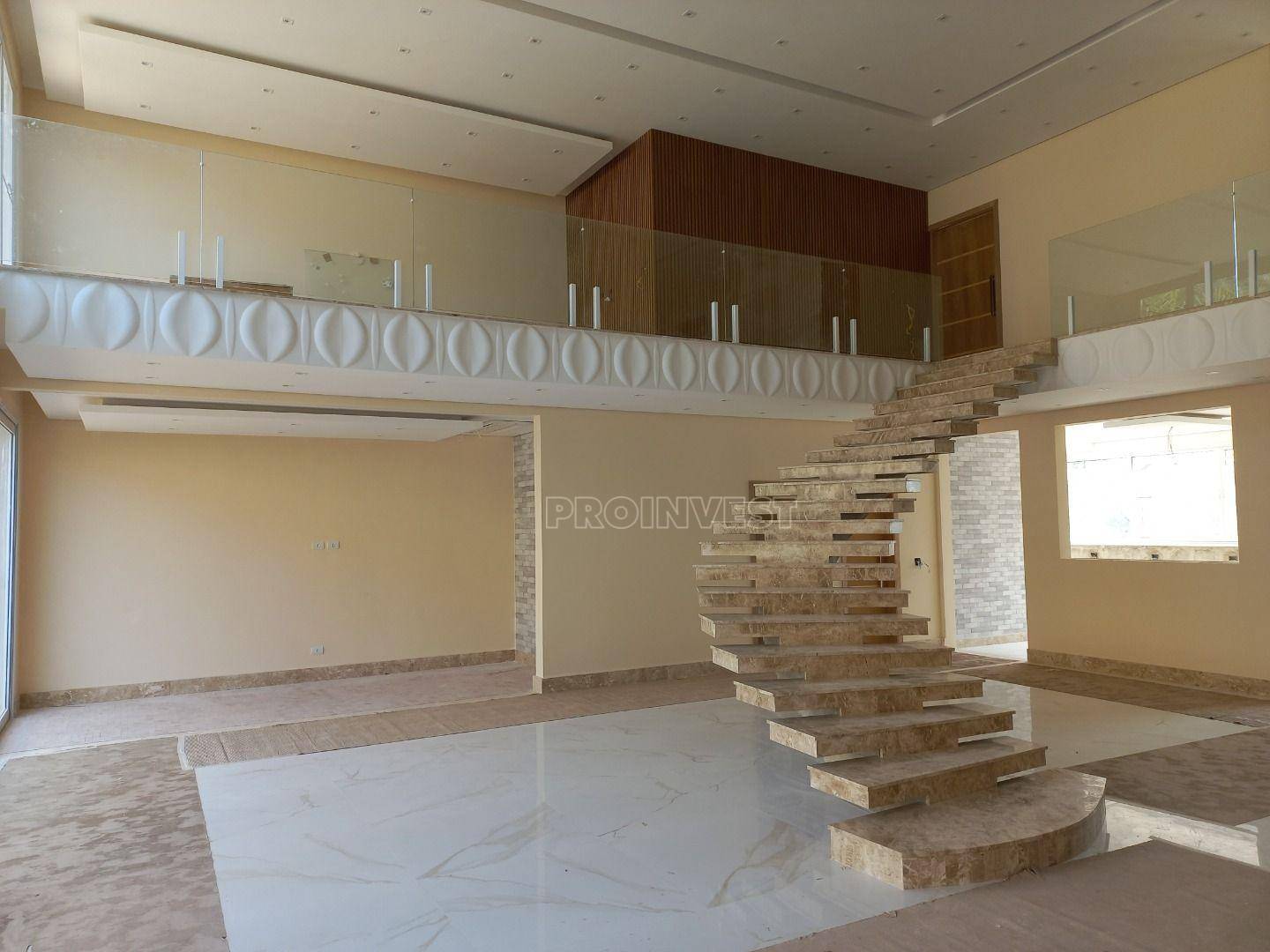 Casa de Condomínio à venda com 6 quartos, 600m² - Foto 2