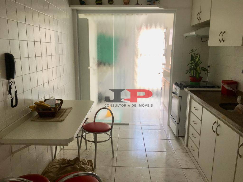 Apartamento à venda com 3 quartos, 85m² - Foto 5