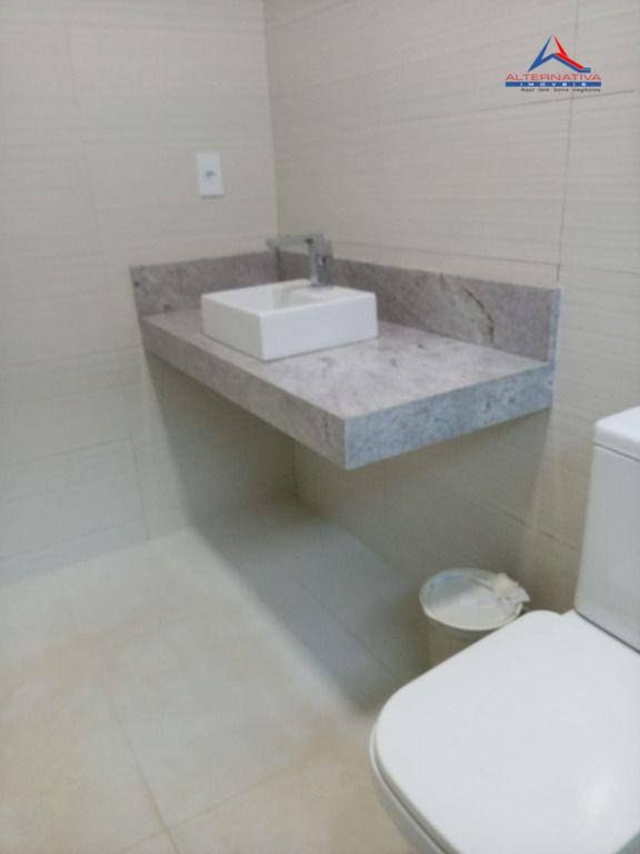 Casa à venda com 3 quartos, 240m² - Foto 15