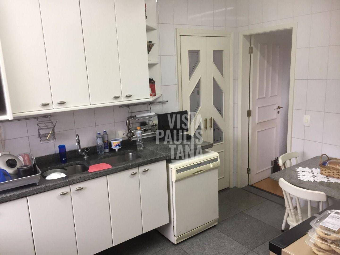 Apartamento à venda com 4 quartos, 200m² - Foto 12