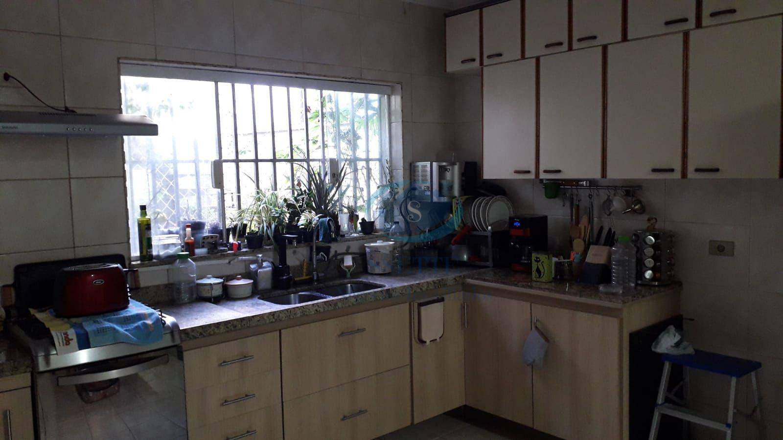 Sobrado à venda com 3 quartos, 130m² - Foto 2