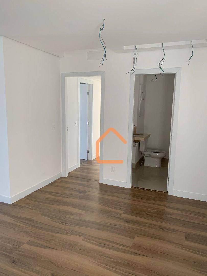 Apartamento à venda com 3 quartos, 120m² - Foto 11