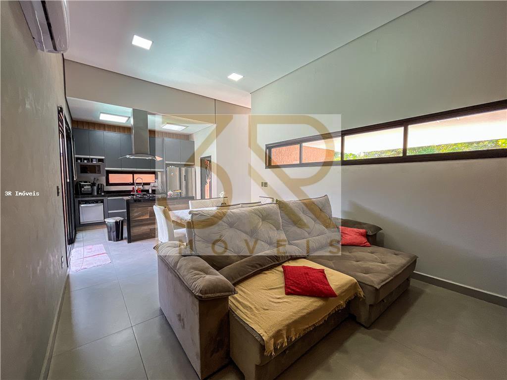 Casa de Condomínio à venda com 3 quartos, 250m² - Foto 9