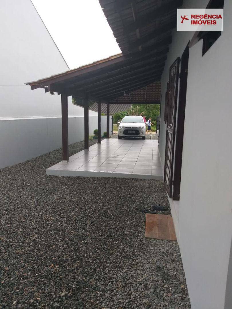 Casa à venda com 3 quartos, 160m² - Foto 8