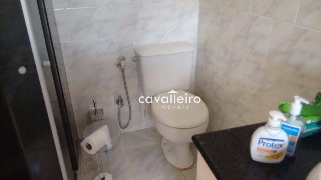 Casa à venda com 3 quartos, 307m² - Foto 29