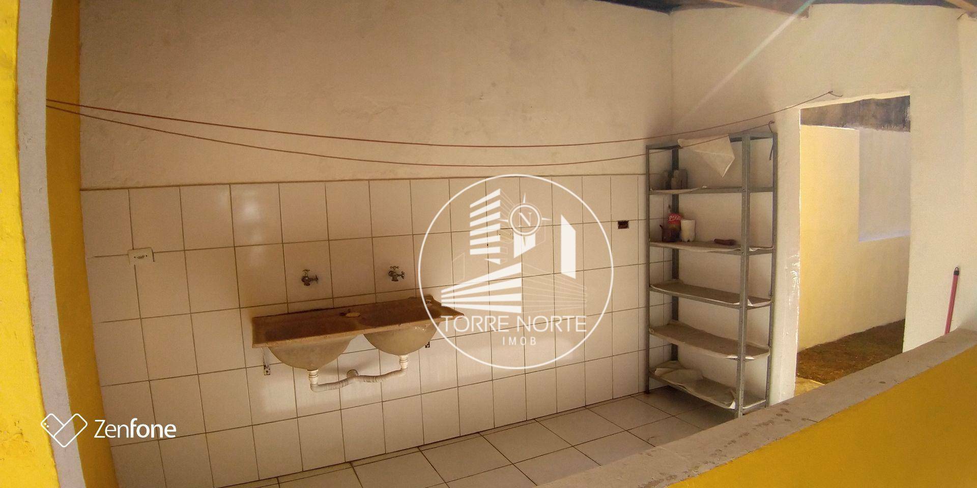 Sobrado à venda com 4 quartos, 200m² - Foto 6