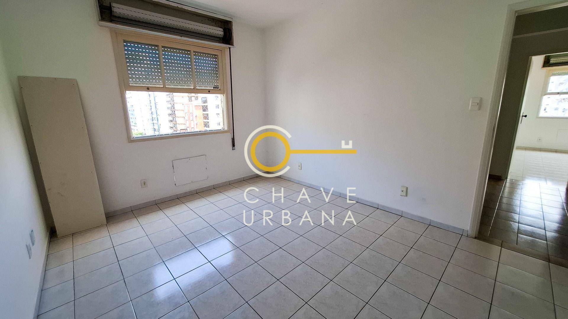 Apartamento para alugar com 3 quartos, 155m² - Foto 17