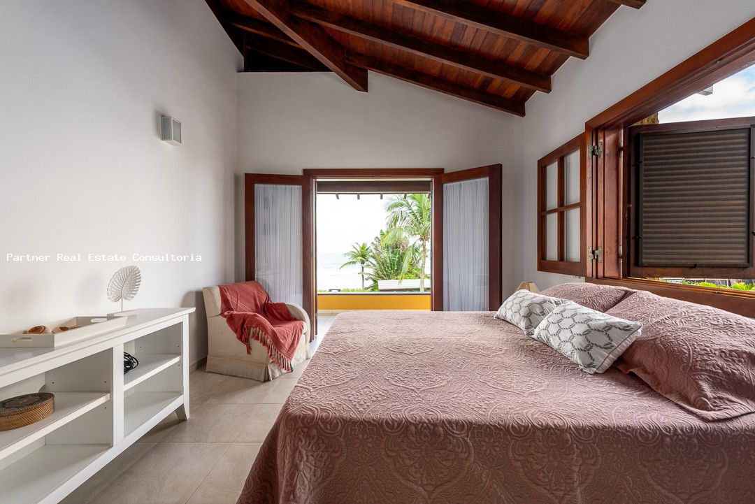 Casa à venda com 5 quartos, 1100m² - Foto 10