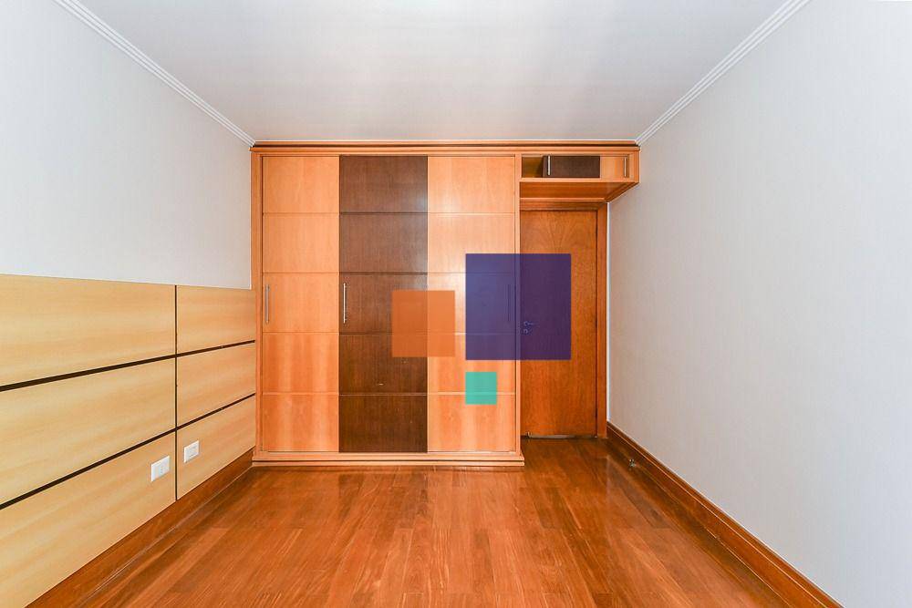 Apartamento à venda com 3 quartos, 170m² - Foto 32