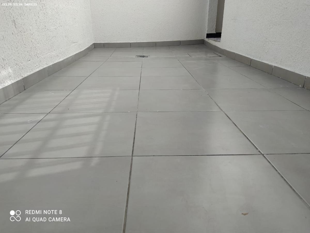 Casa à venda com 2 quartos, 68m² - Foto 20