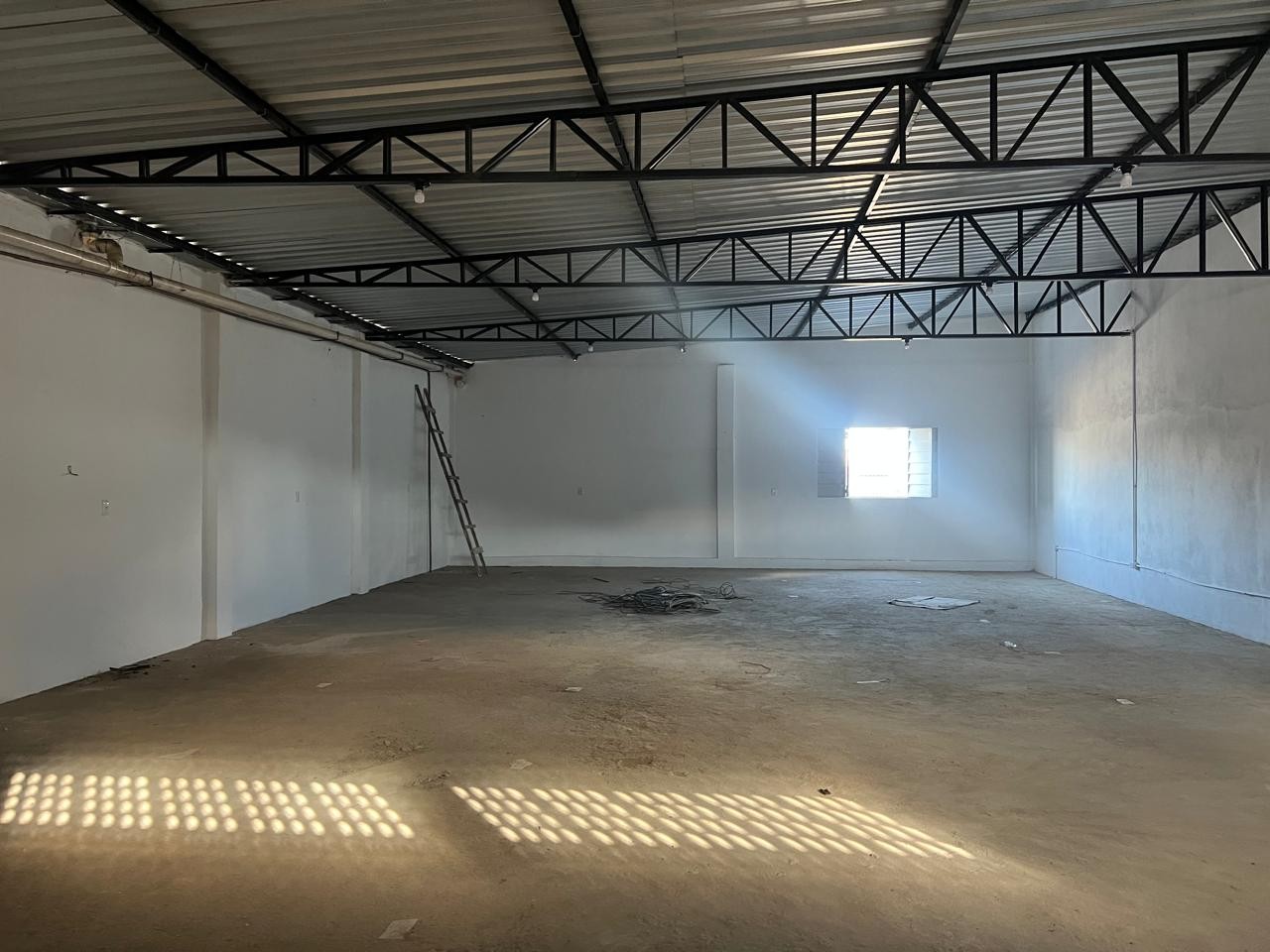 Prédio Inteiro para alugar, 340m² - Foto 8