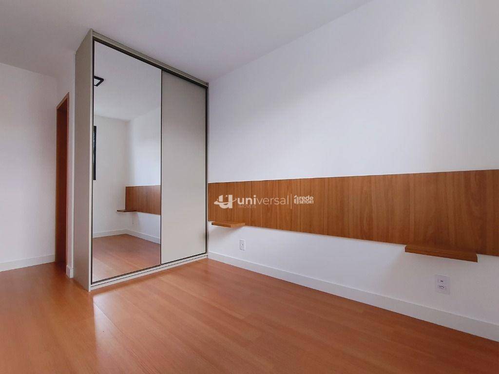 Apartamento para alugar com 2 quartos, 82m² - Foto 8