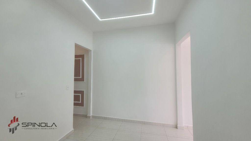 Casa à venda com 2 quartos, 48m² - Foto 23