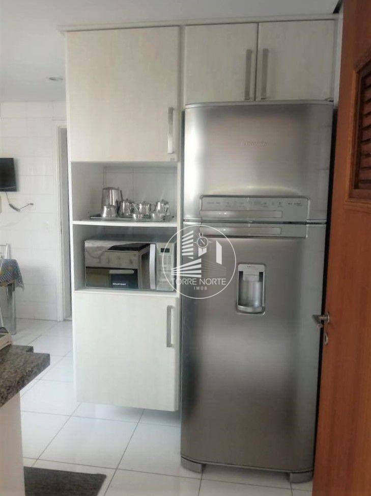 Apartamento à venda com 3 quartos, 163m² - Foto 6