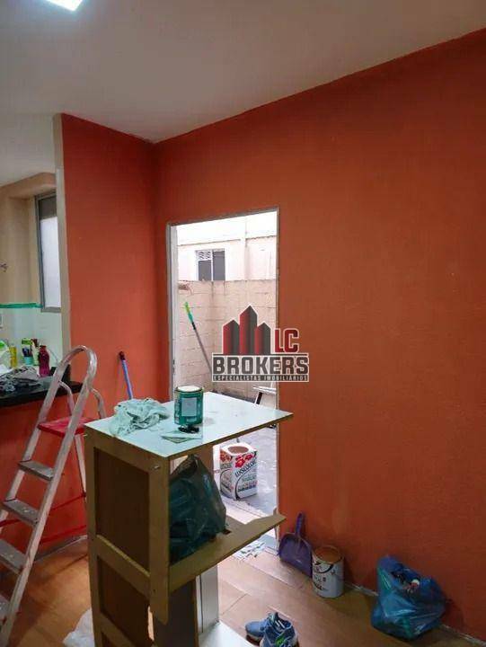 Apartamento para alugar com 2 quartos, 45m² - Foto 2