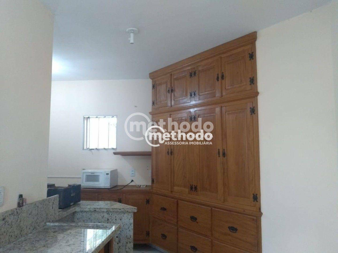 Casa à venda com 4 quartos, 217m² - Foto 25