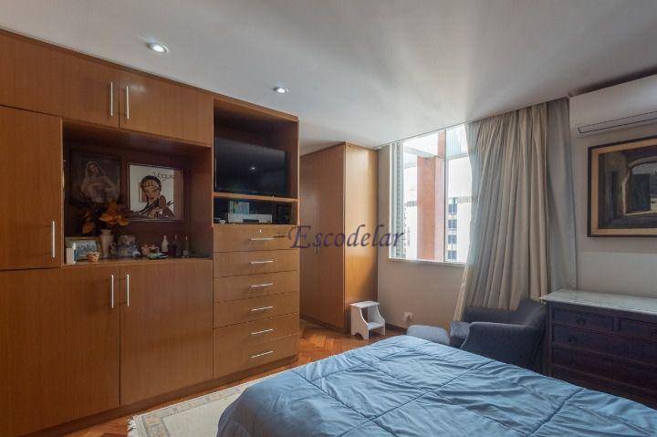 Apartamento para alugar com 3 quartos, 256m² - Foto 20