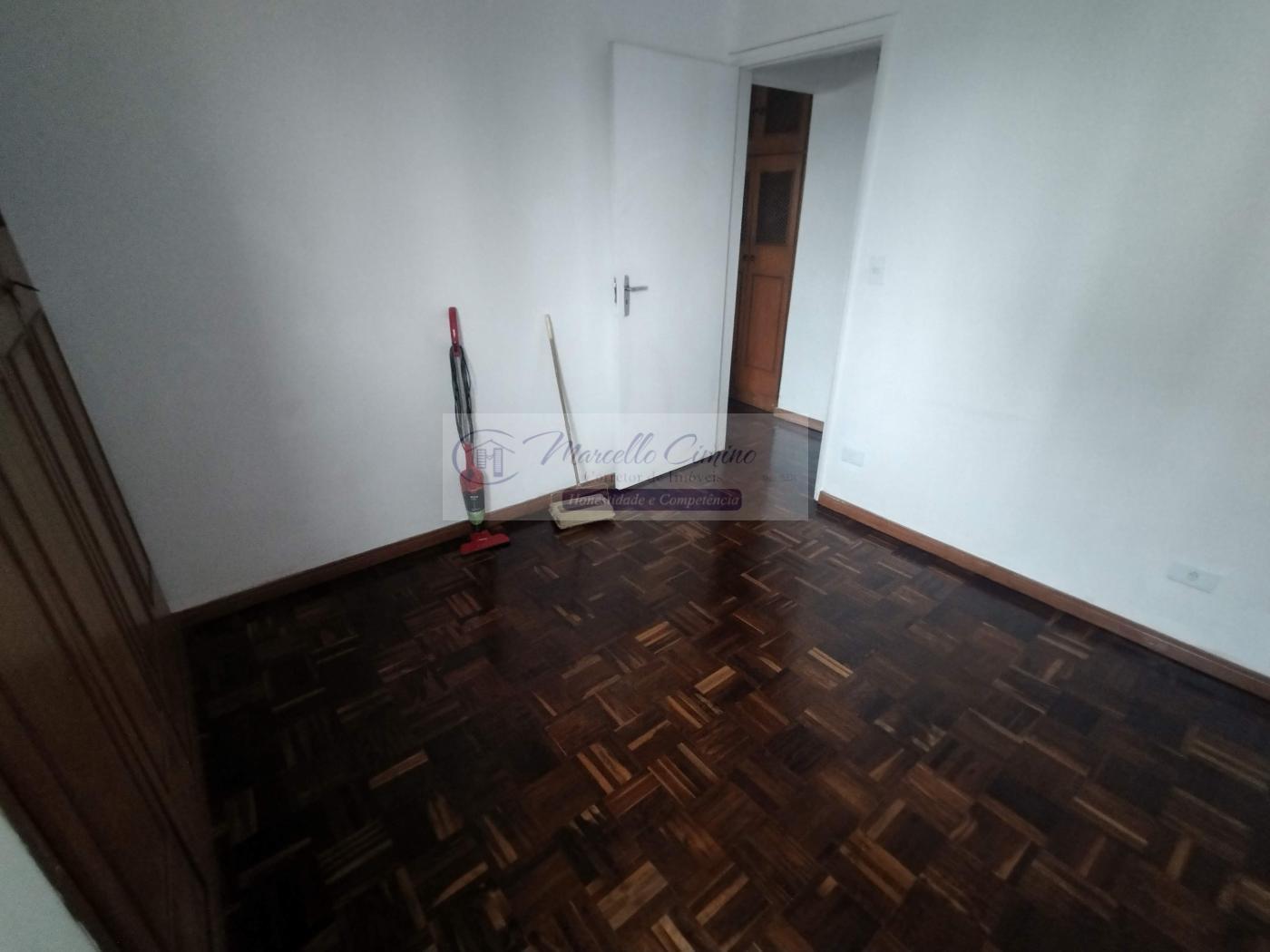 Apartamento à venda com 2 quartos, 69m² - Foto 21