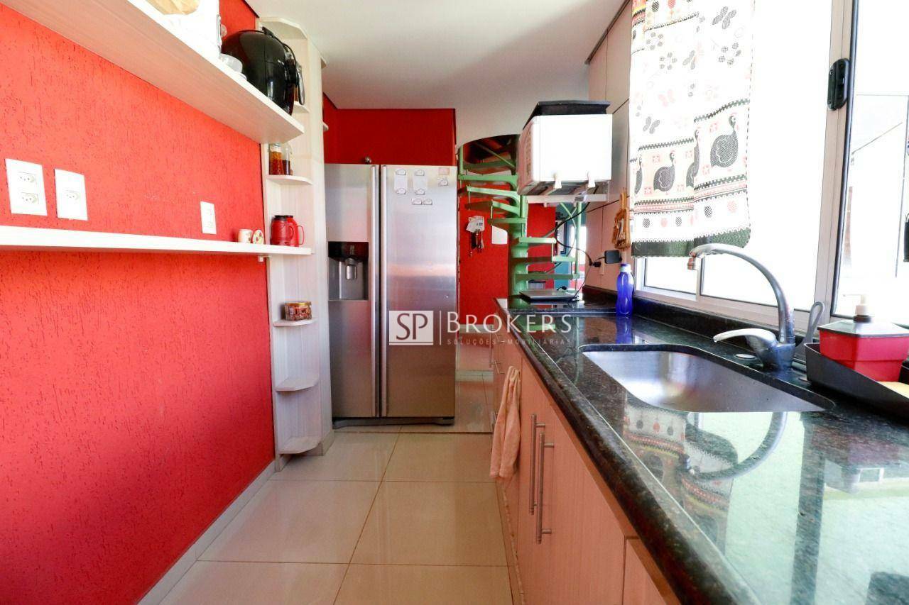 Casa à venda com 4 quartos, 360m² - Foto 30