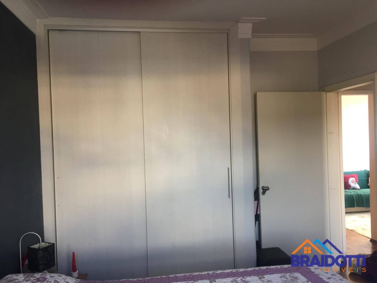 Apartamento à venda com 2 quartos, 77m² - Foto 12