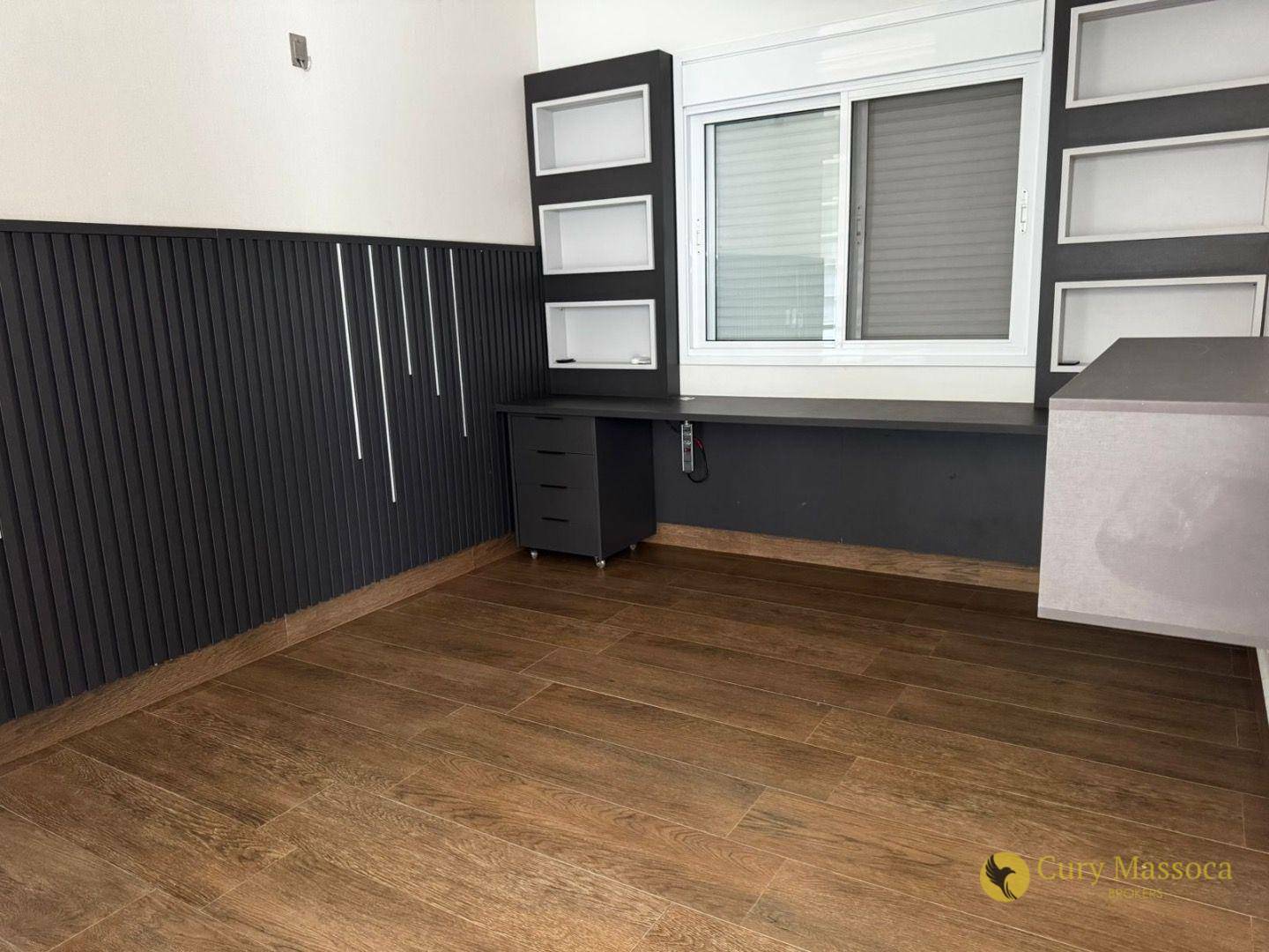 Casa de Condomínio para alugar com 4 quartos, 290m² - Foto 13