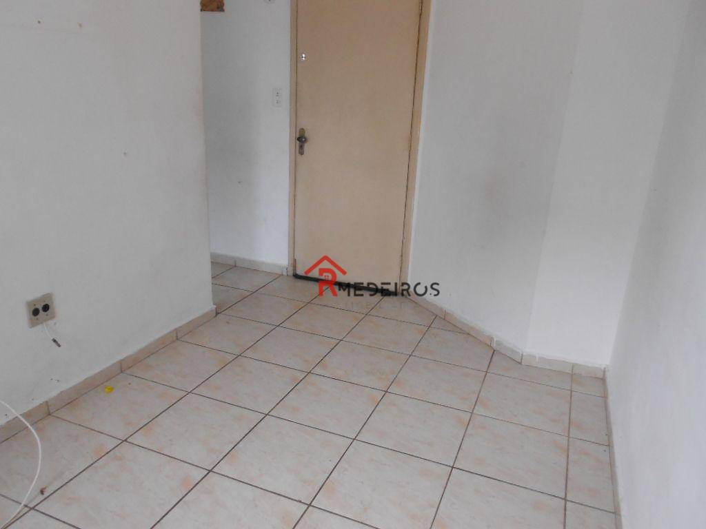 Apartamento à venda com 2 quartos, 42m² - Foto 7