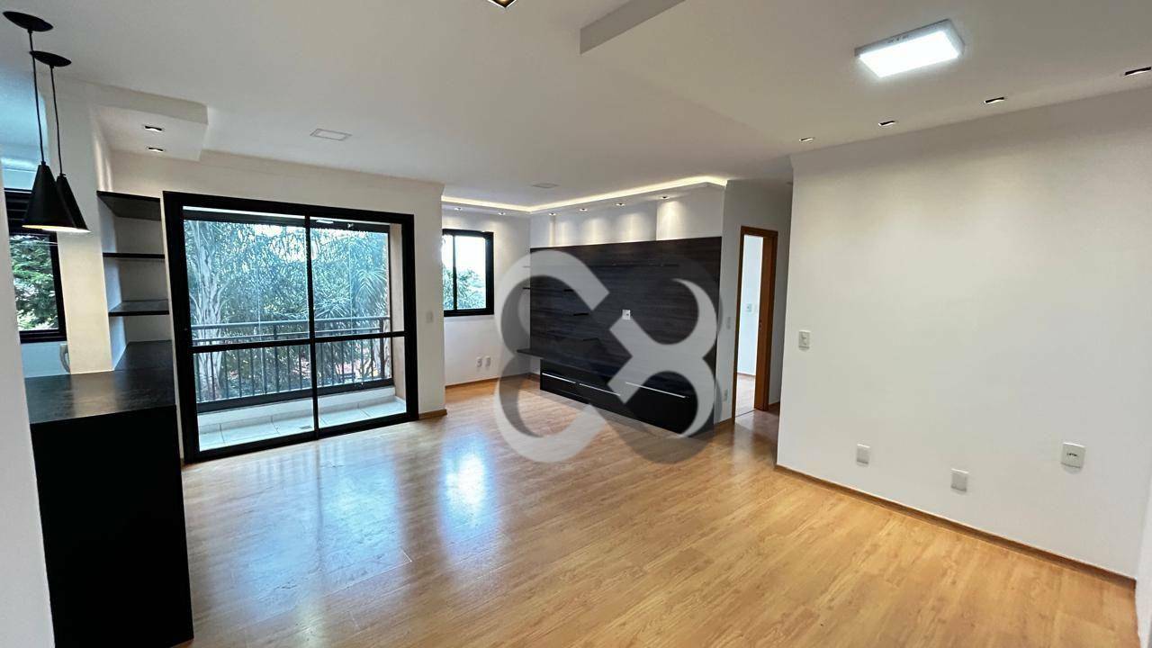 Apartamento à venda com 2 quartos, 69m² - Foto 2