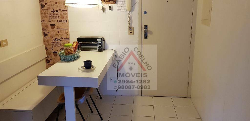 Apartamento à venda com 4 quartos, 159m² - Foto 19