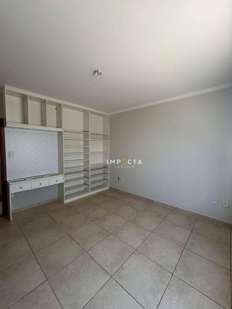 Casa à venda com 3 quartos, 156m² - Foto 11