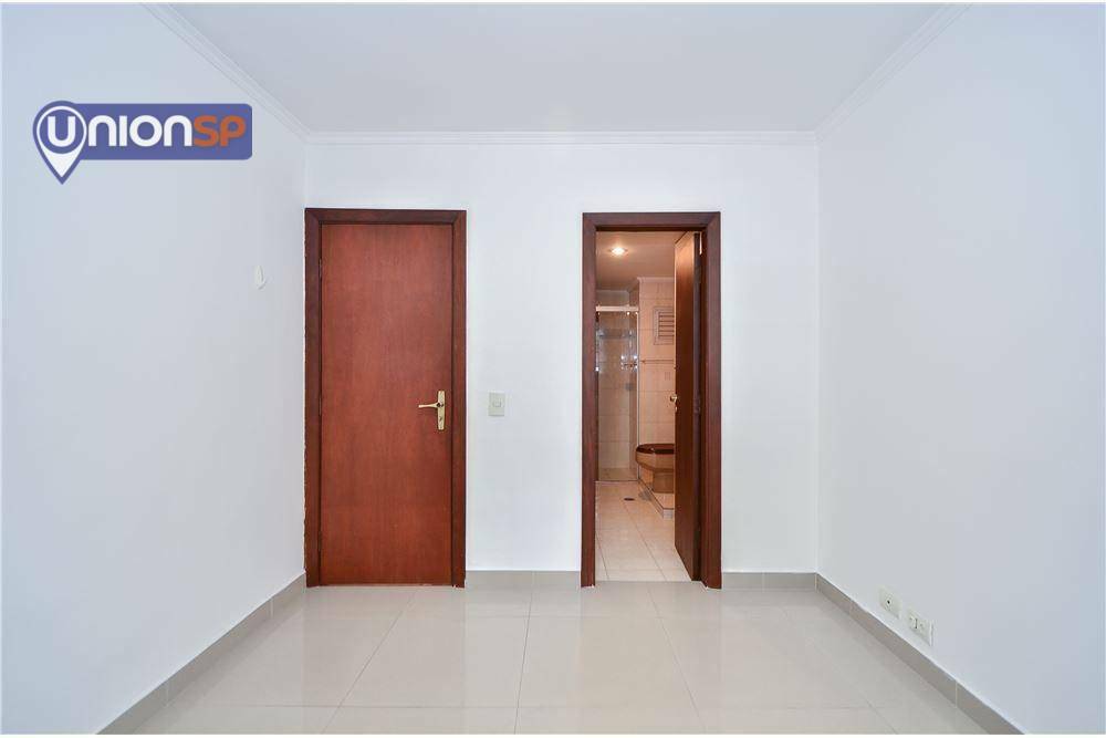 Apartamento à venda com 3 quartos, 101m² - Foto 15