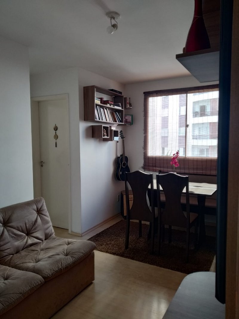 Apartamento à venda com 2 quartos, 48m² - Foto 8