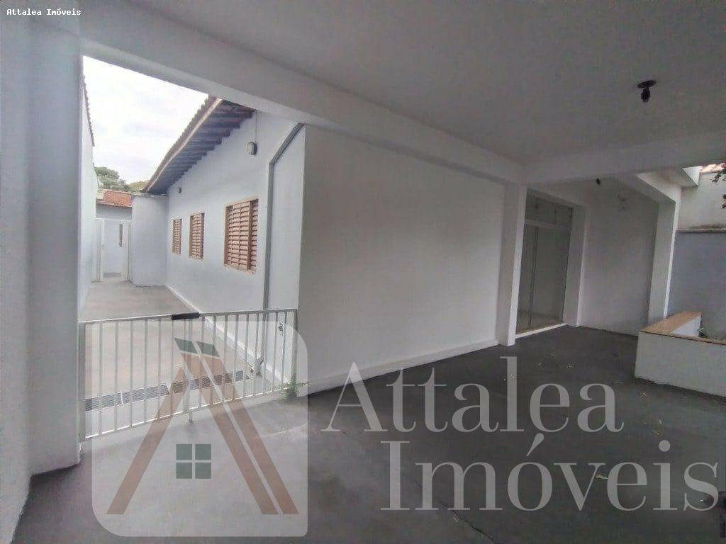 Casa à venda com 3 quartos, 207m² - Foto 5