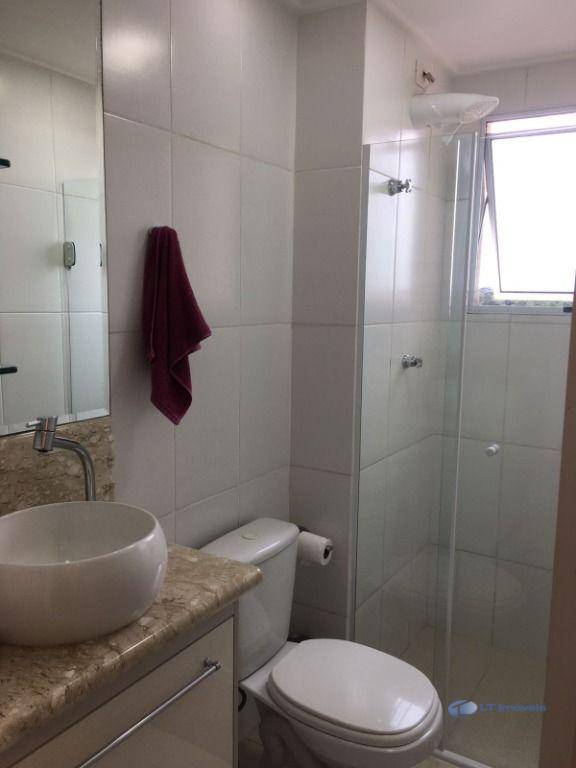 Apartamento à venda com 2 quartos, 46m² - Foto 13