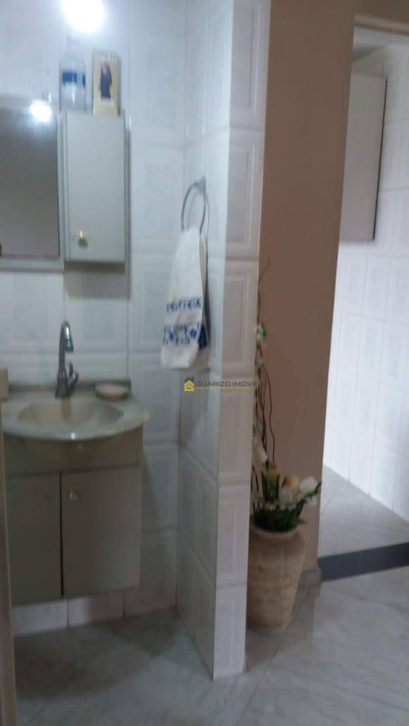 Apartamento para alugar com 2 quartos, 55m² - Foto 12