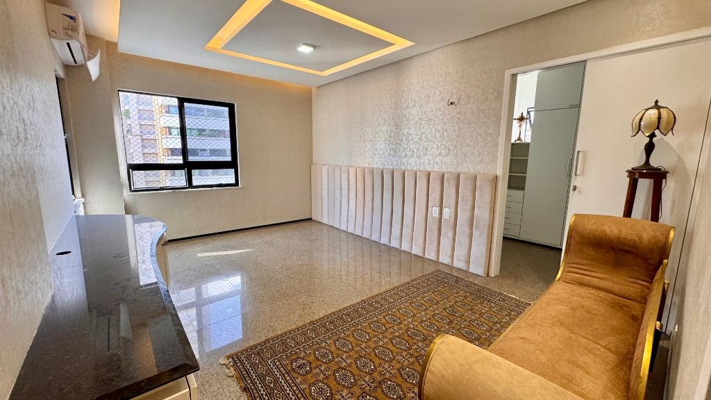 Apartamento à venda com 3 quartos, 173m² - Foto 7