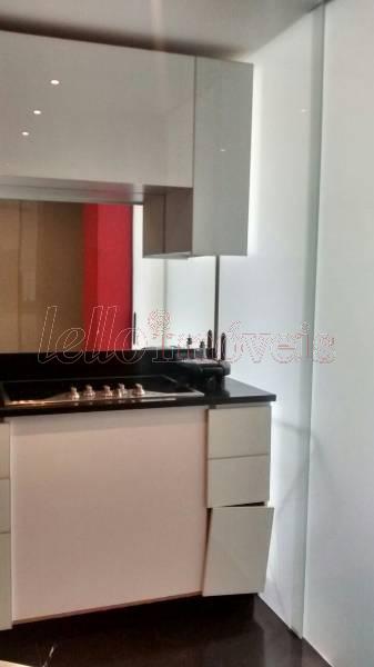 Apartamento para alugar com 2 quartos, 151m² - Foto 16