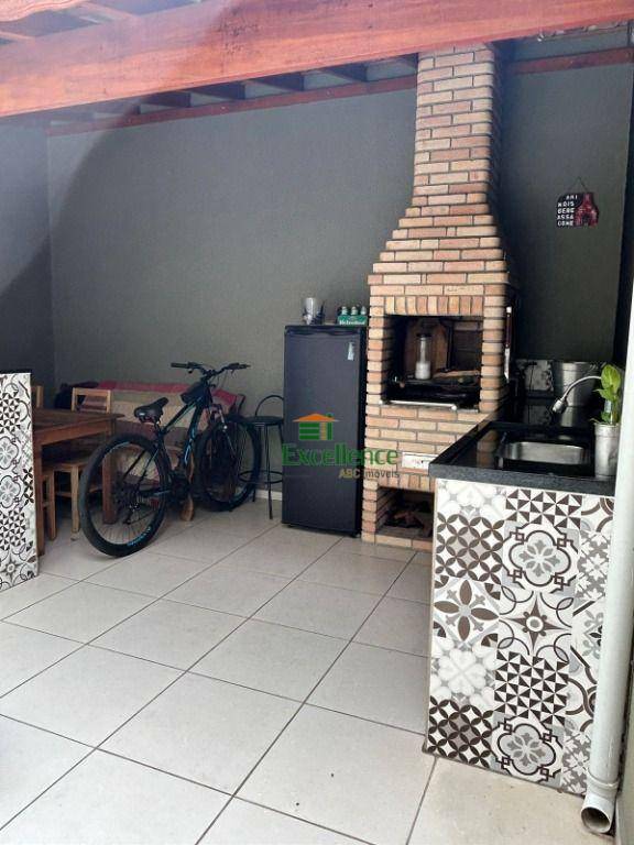 Casa à venda com 4 quartos, 360m² - Foto 25