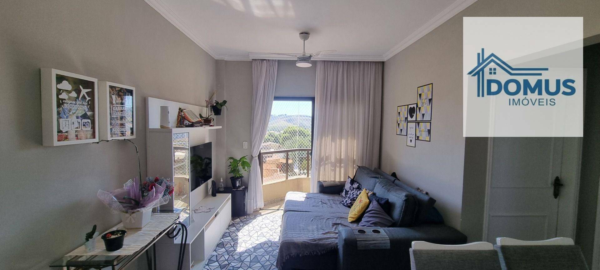 Apartamento à venda com 2 quartos, 64m² - Foto 1