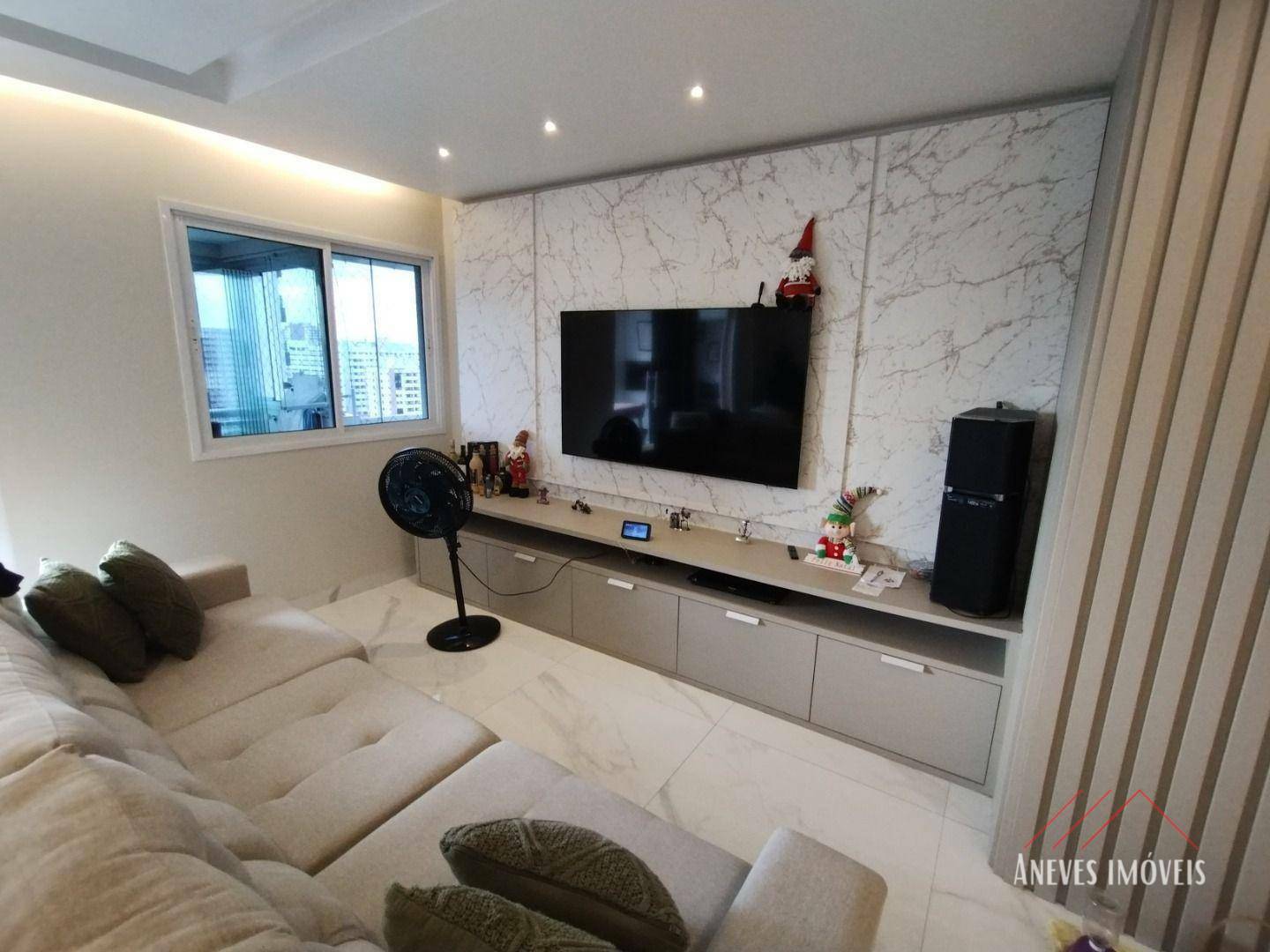 Apartamento à venda com 3 quartos, 145m² - Foto 10