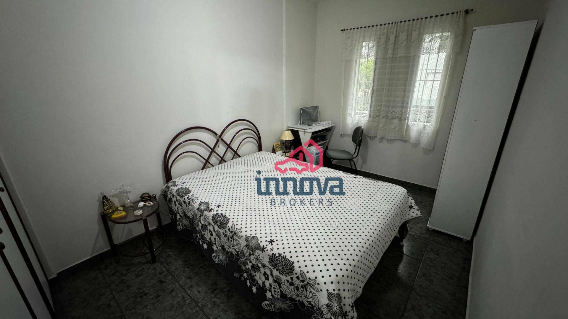 Apartamento à venda com 2 quartos, 68m² - Foto 4